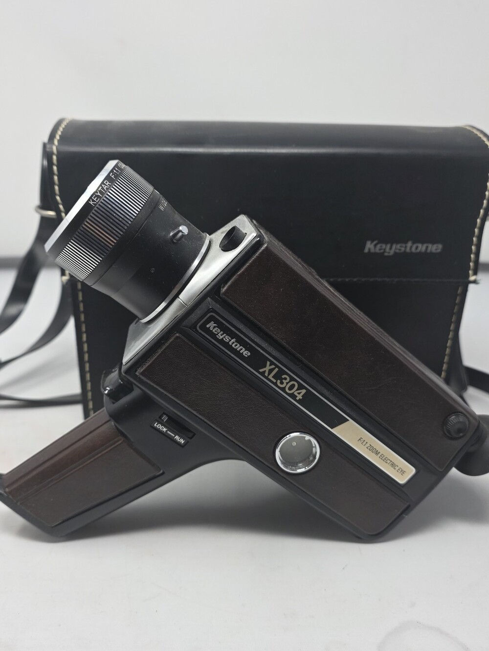 Vintage Keystone XL304 Super 8 Zoom Electric Eye Untested *as is* with case